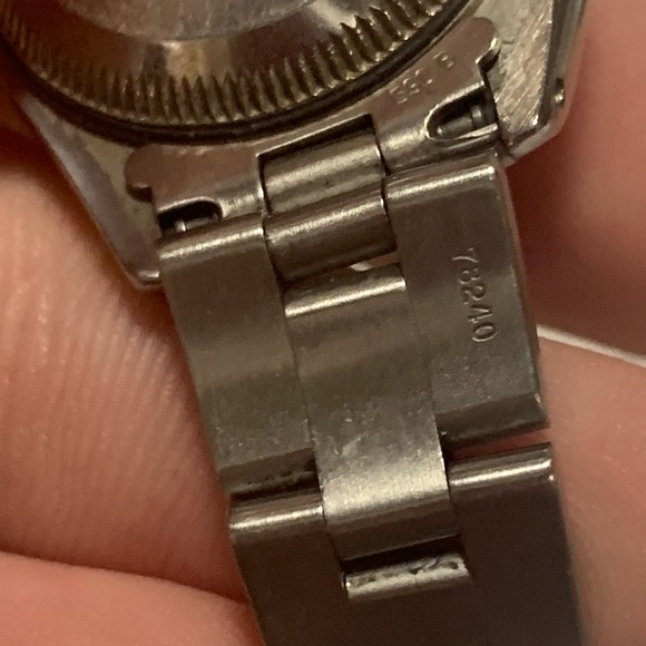 Rolex oyster perpetual date females watch main image 5